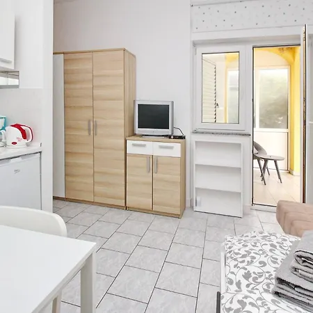 Rozman Apartamento Baška