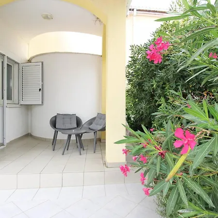 Apartamento Rozman Baška